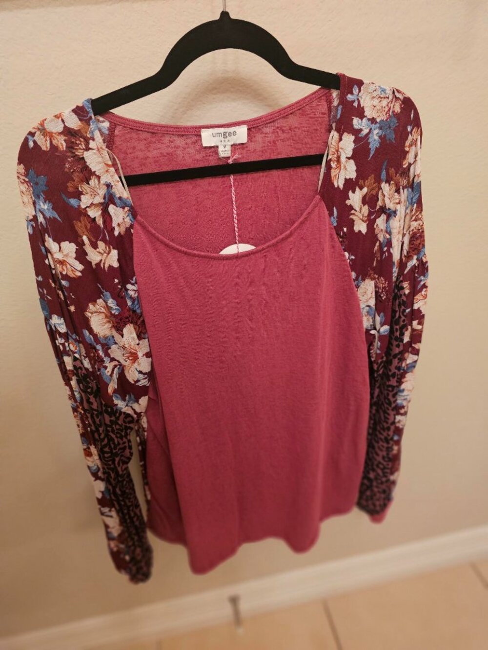 NWT Umgee Medium Maroon Long Sleeve Blouse
